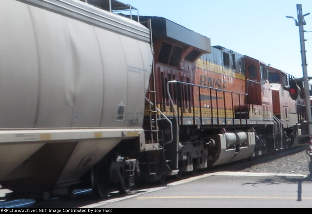 BNSF 7385